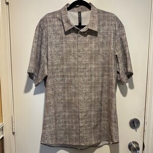 lululemon athletica Men's Button Down Shirt
